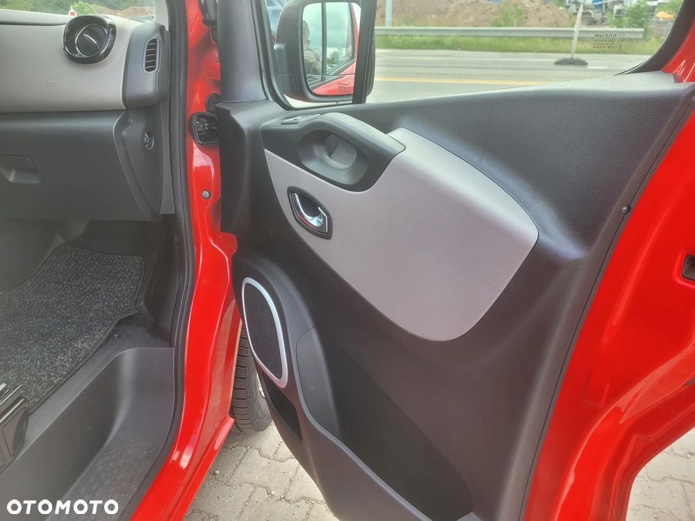 Renault Trafic - 21