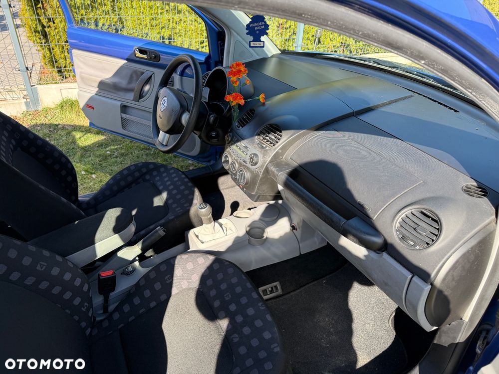 Volkswagen New Beetle 2.0 - 14