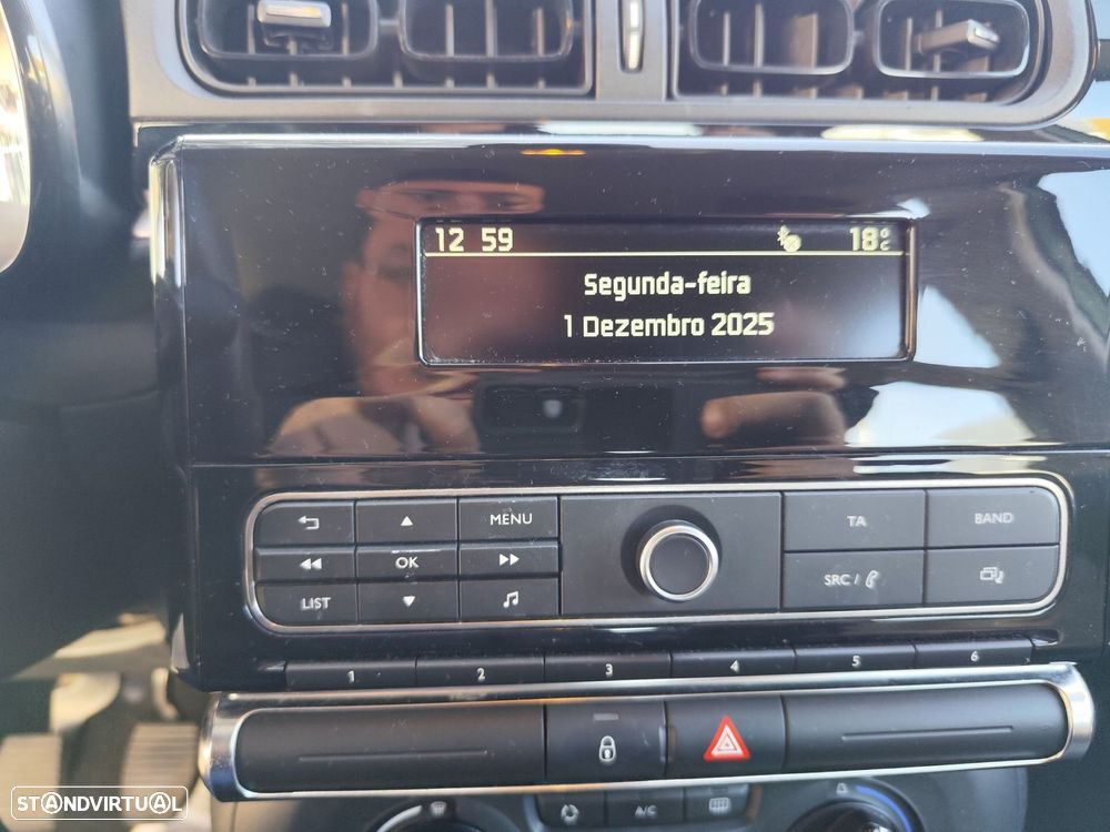 Citroën C3 1.2 PureTech Feel - 33