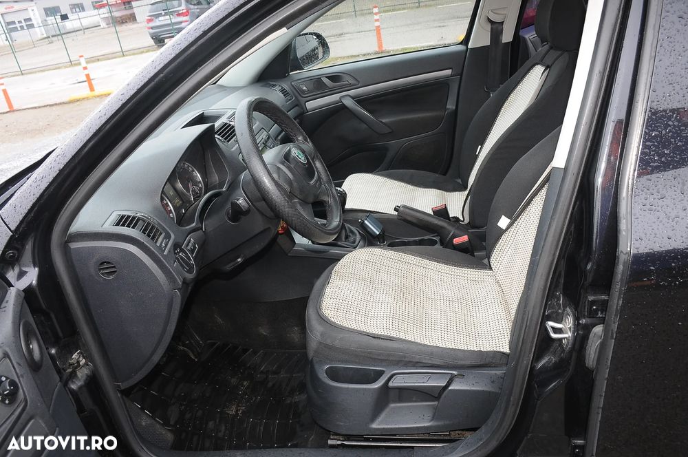 Skoda Octavia 1.6 TDI Ambiente - 5