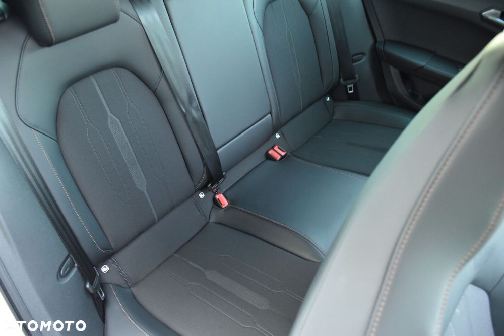 Cupra Leon 2.0 TSI DSG - 33