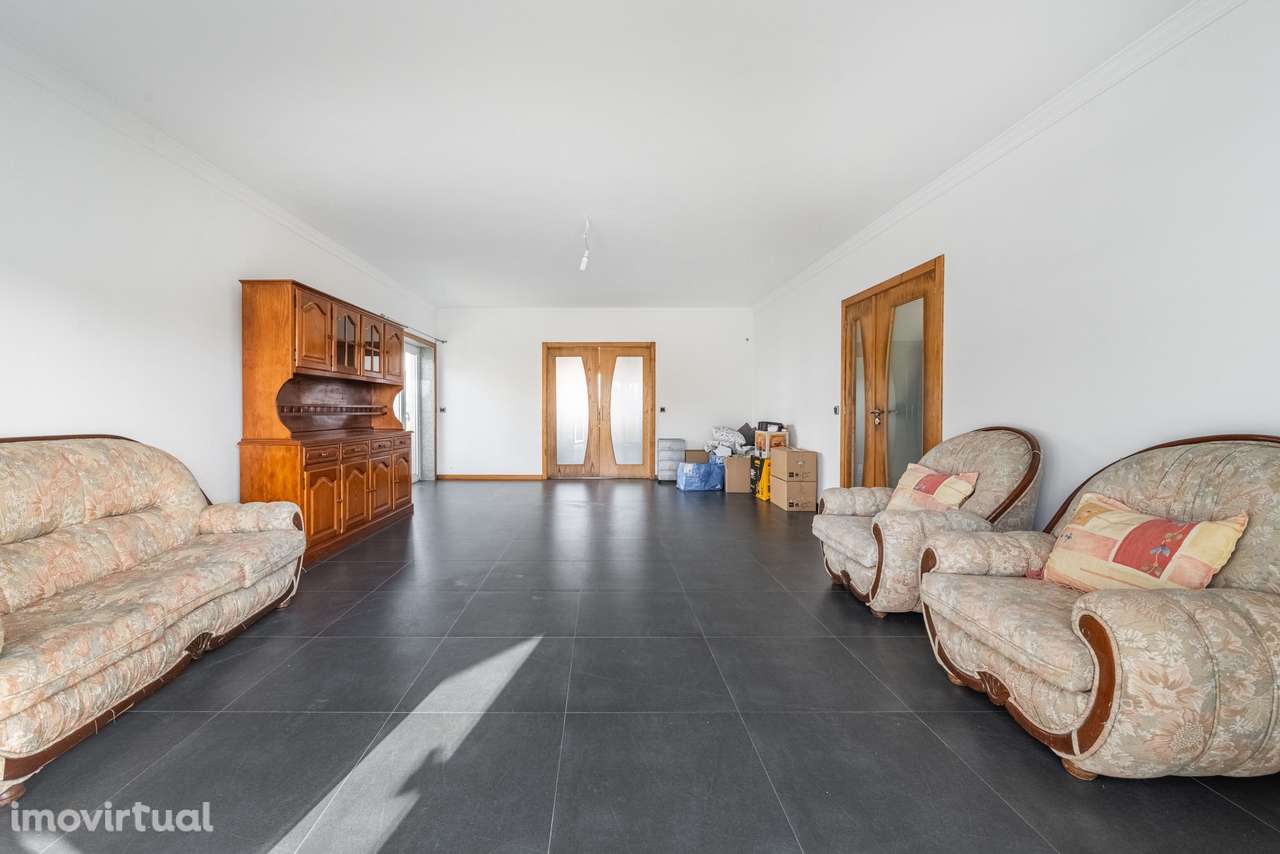 Moradia Individual V4 Nogueira Mancelos Amarante - Grande imagem: 5/26