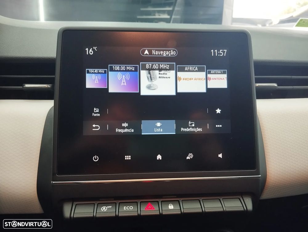 Renault Clio 1.0 TCe Evolution Bi-Fuel - 32