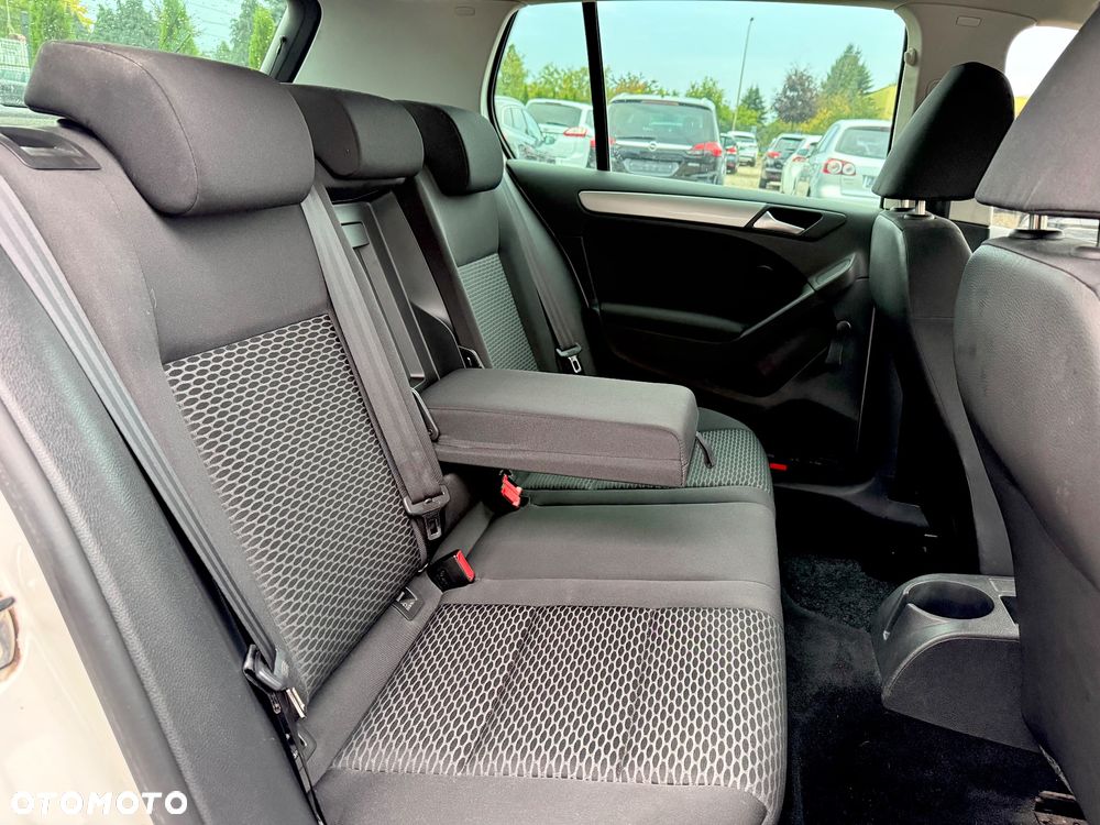 Volkswagen Golf 1.6 Edition - 20