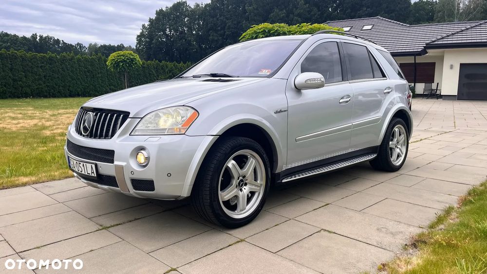 Mercedes-Benz ML 63 AMG 4-Matic - 1