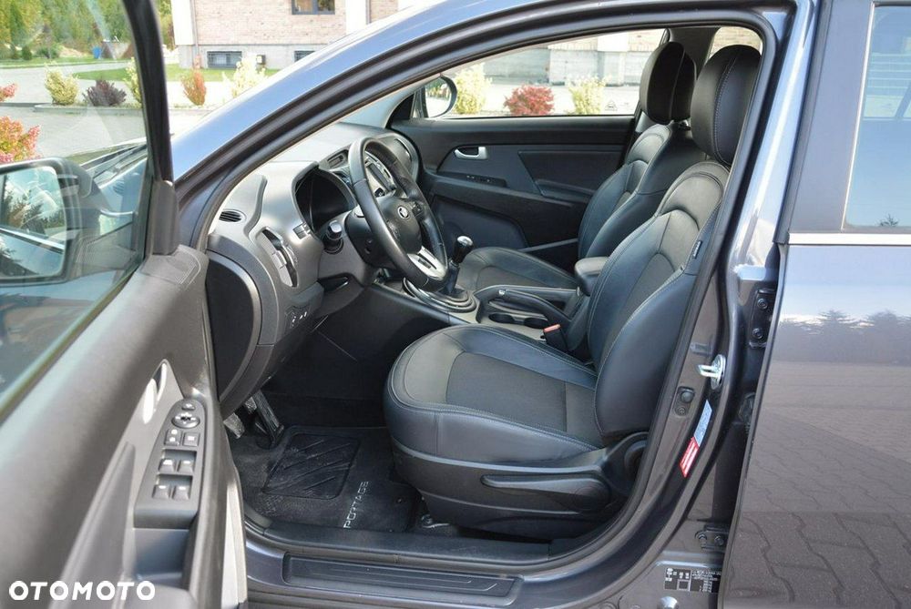 Kia Sportage 2.0 CVVT 2WD Vision - 20