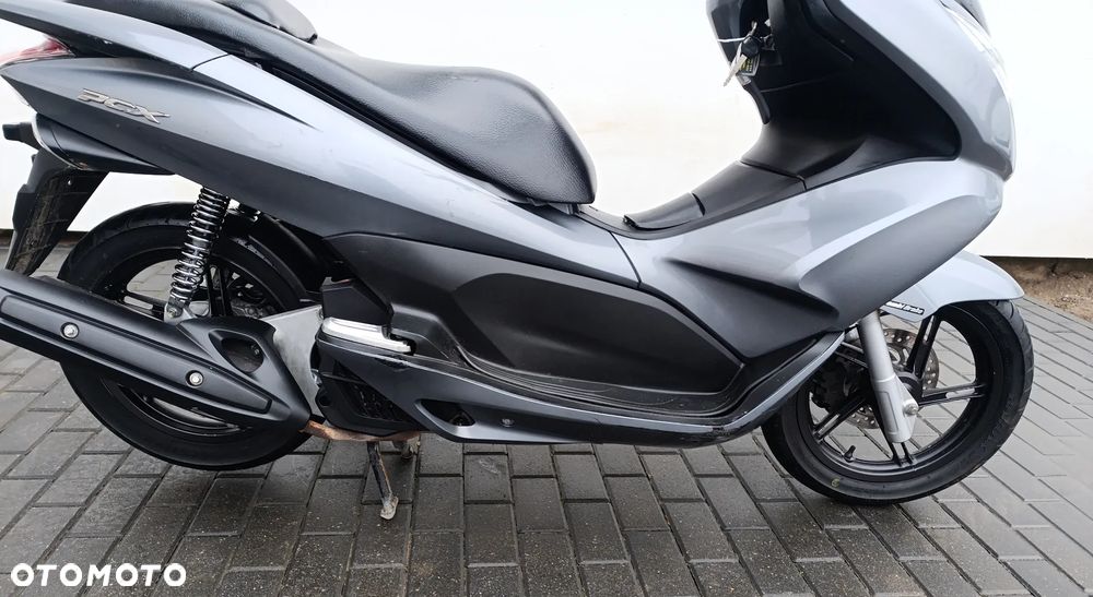 Honda PCX - 26