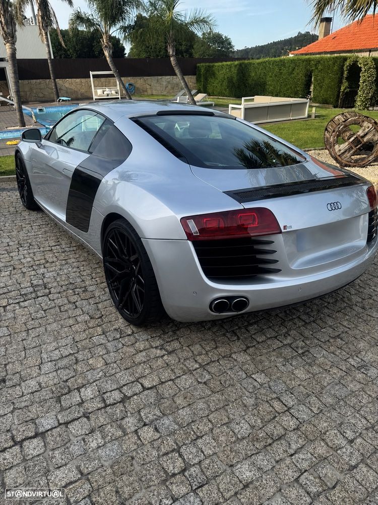 Audi R8 Coupé 4.2 FSI V8 quattro R tronic - 6