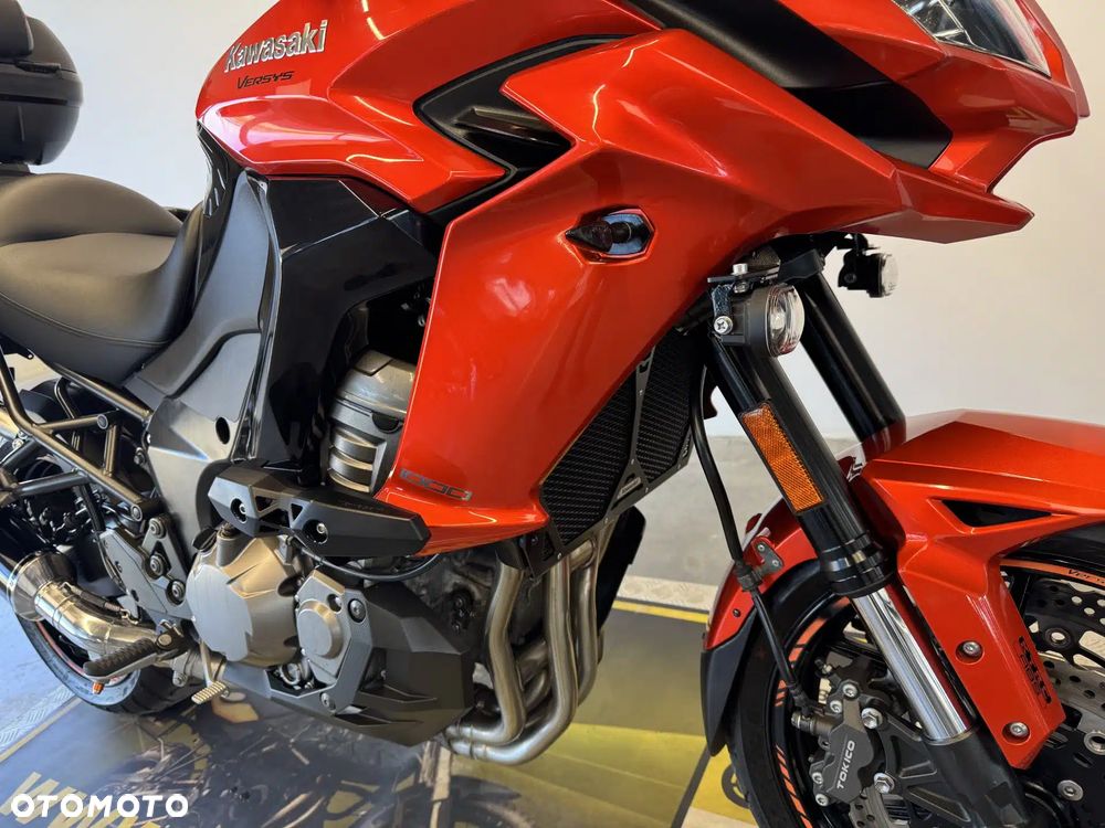 Kawasaki Versys 1000 - 9