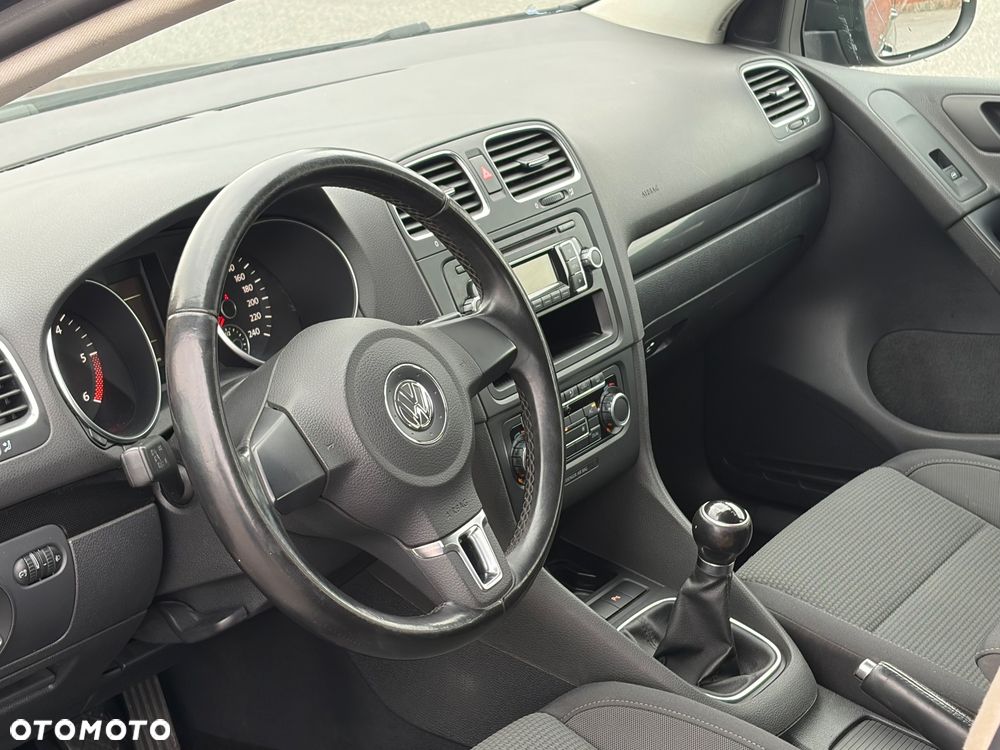 Volkswagen Golf 1.6 TDI Comfortline - 9