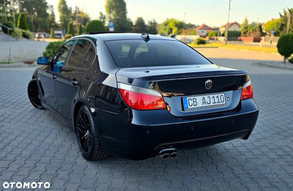 BMW Seria 5 530d Edition Sport - 11
