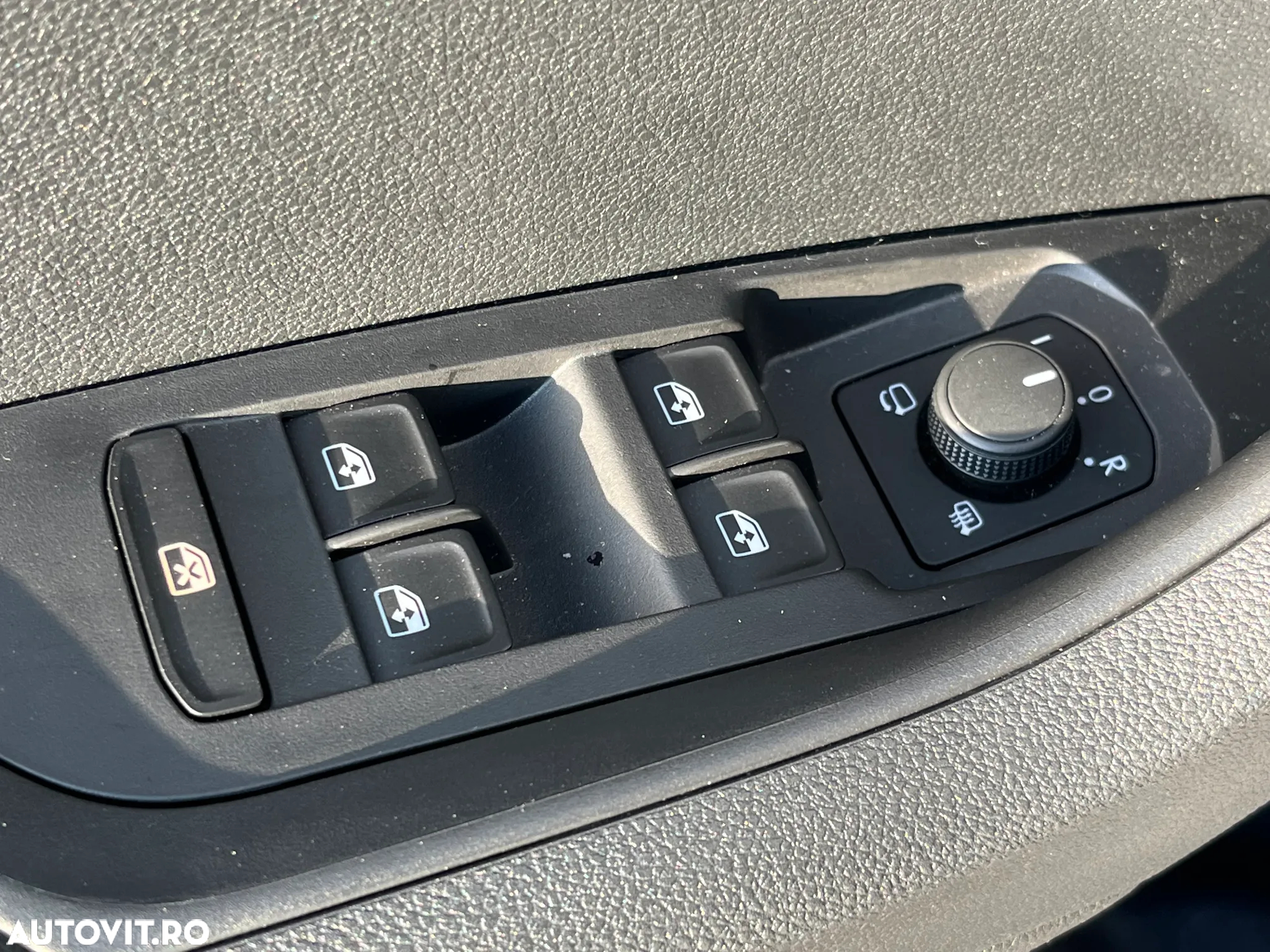 Skoda Karoq 1.5 TSI DSG Selection - 7