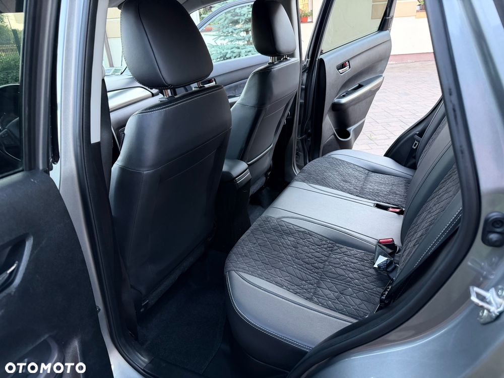 Suzuki Vitara 1.4 Boosterjet Premium 2WD - 28
