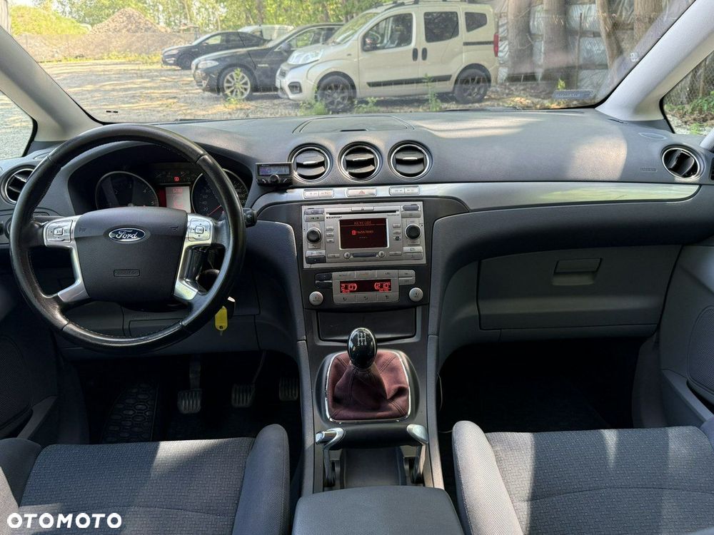 Ford S-Max 1.8 TDCi Ambiente - 21