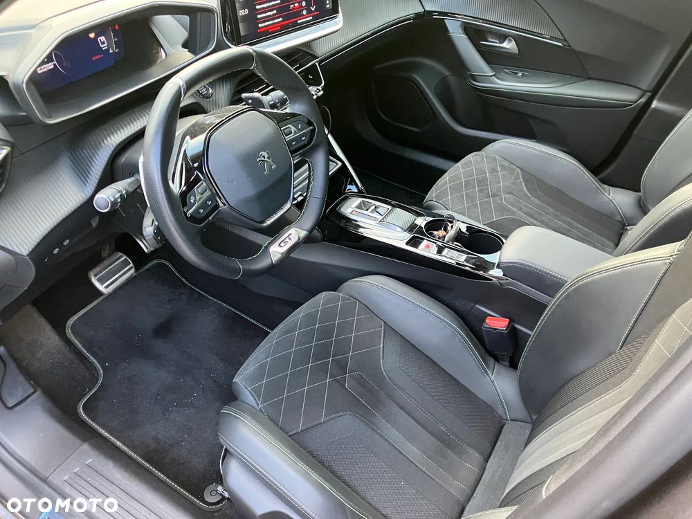 Peugeot 2008 1.2 PureTech GT Pack S&S EAT8 - 9