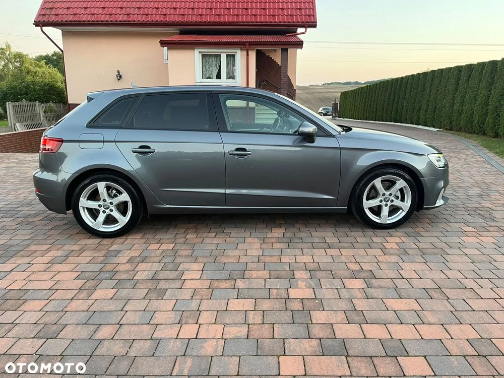 Audi A3 Sportback 1.6 TDI S tronic - 7