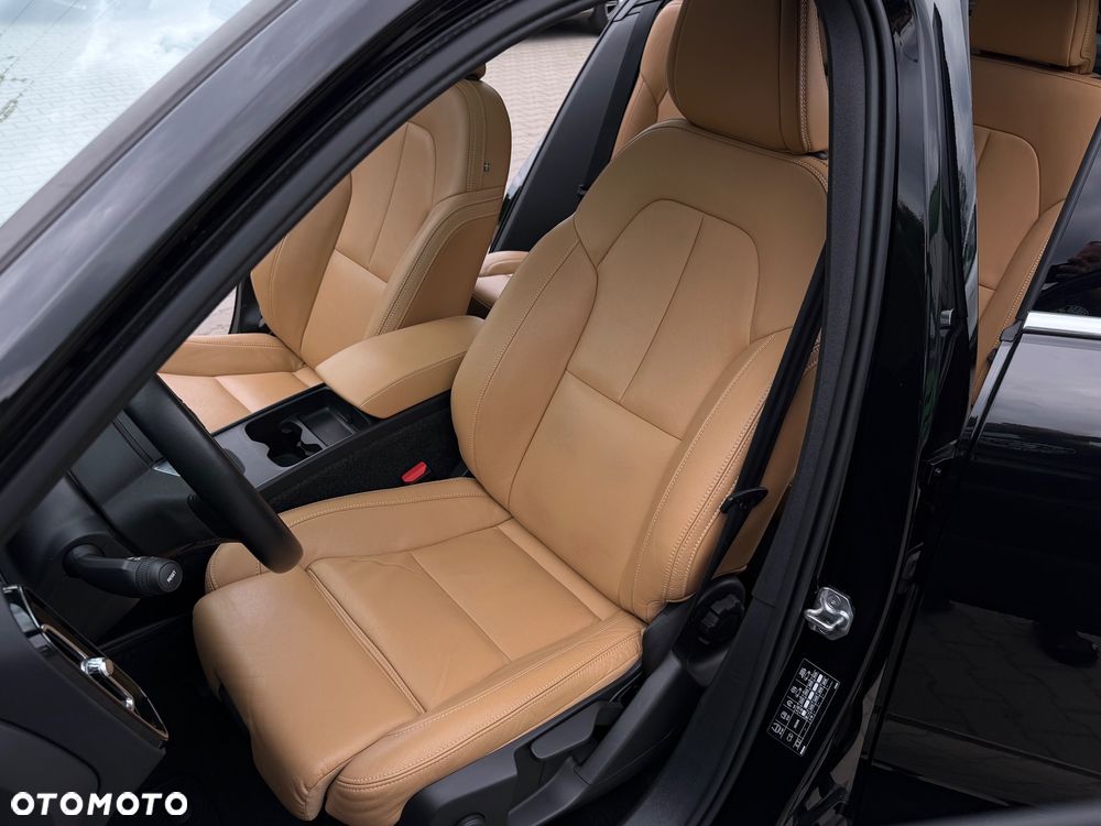 Volvo XC 40 T3 Inscription - 31