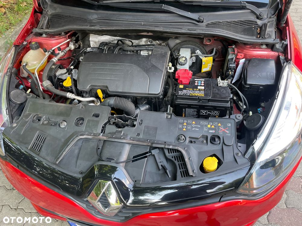 Renault Clio - 21