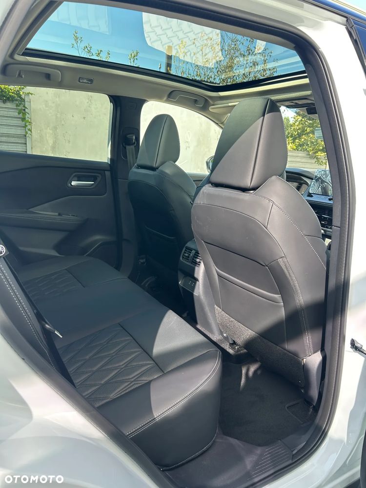 Nissan Qashqai 1.3 DIG-T mHEV Tekna+ Xtronic - 28