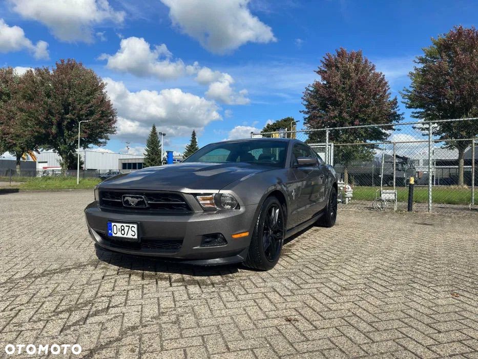 Ford Mustang 3.7 V6 - 1