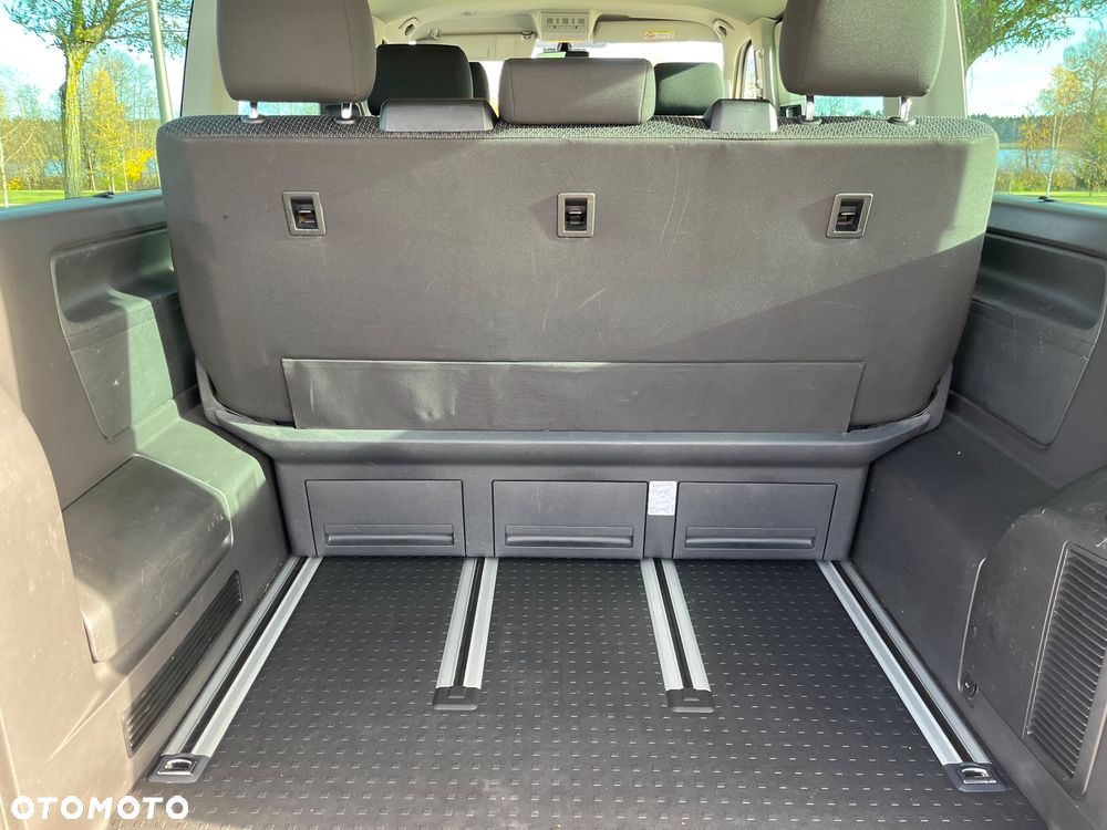 Volkswagen Multivan 2.0 TDI L1 Trendline - 27