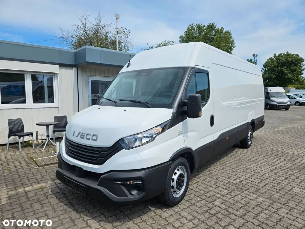 Iveco 35S18HV 16m3 180KM - 1
