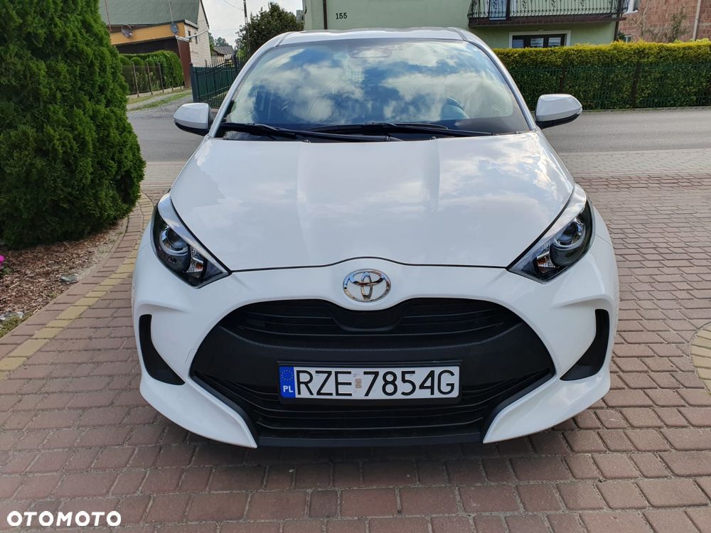 Toyota Yaris - 8