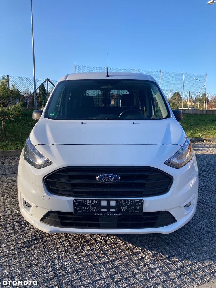 Ford Transit Connect - 23