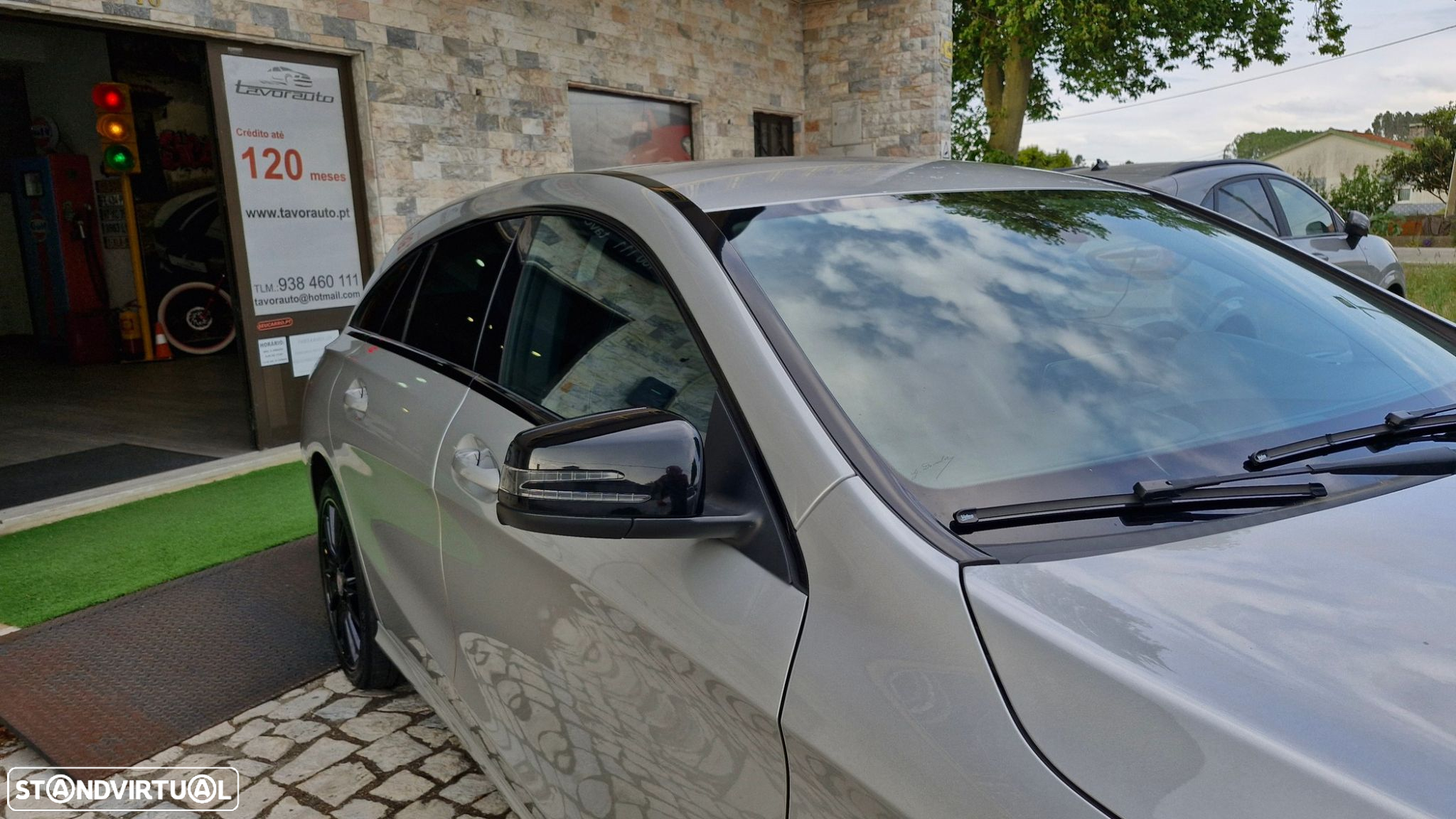 Mercedes-Benz CLA 180 d Shooting Brake Urban - 23