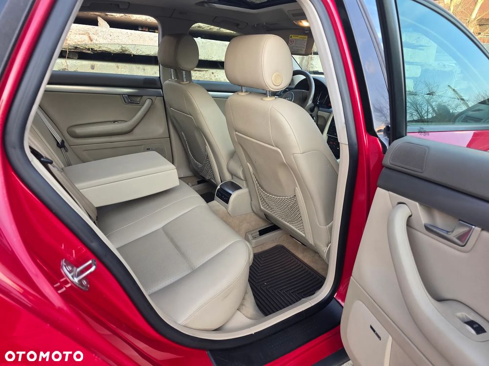 Audi A4 Avant 1.8T Quattro - 12