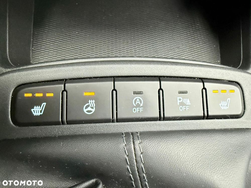 Hyundai i10 1.2 Premium - 25