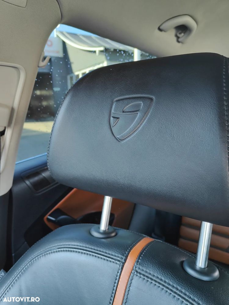 Volkswagen Passat ver-variant-2-0-tdi-bluemotion-technology-r--line - 18