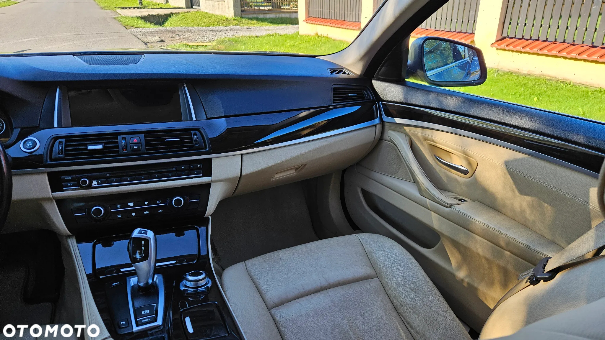 BMW Seria 5 520d Touring Luxury Line - 18