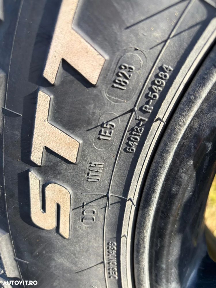 Toyota Land Cruiser - 13