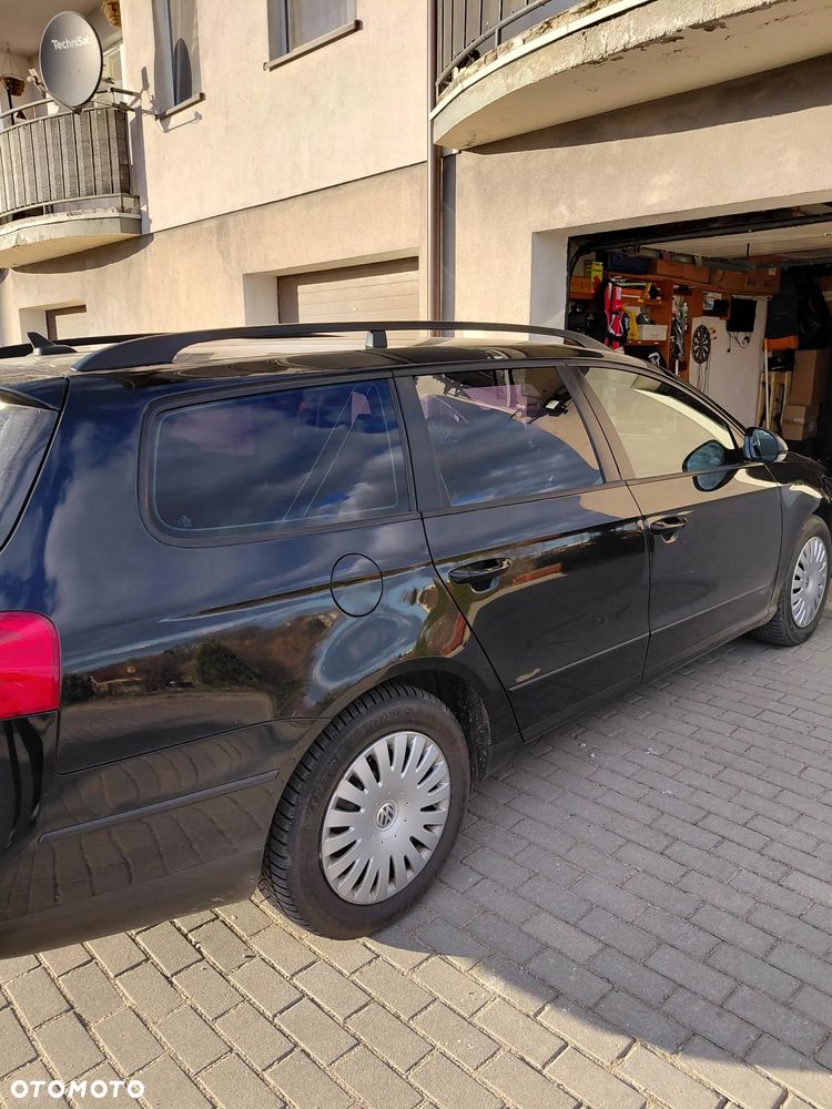 Volkswagen Passat 2.0 TDI Comfortline - 3