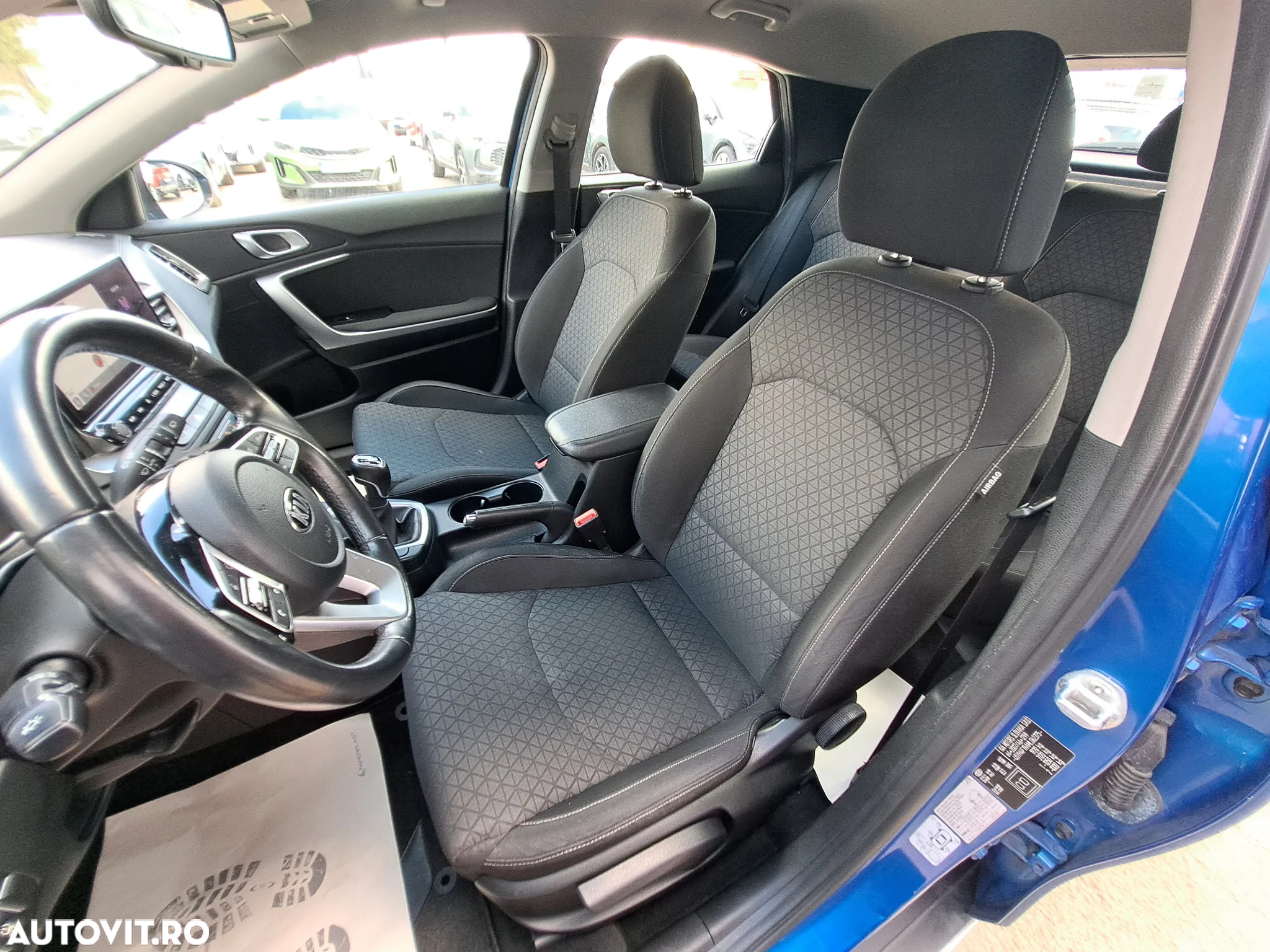 Kia XCeed 1.6 CRDi Eco-Dynamics+ (48V Mild-Hybrid) SPIRIT - 17