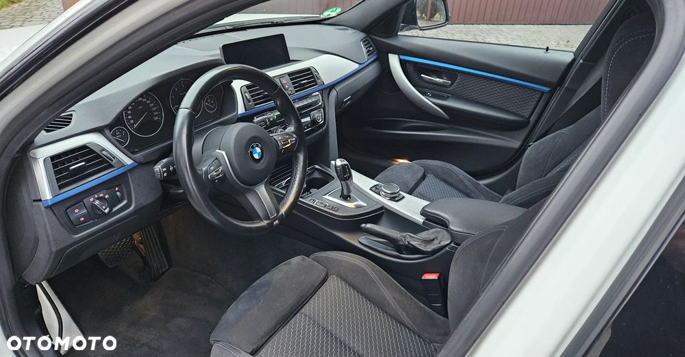 BMW Seria 3 320d xDrive Edition M Sport Shadow - 15