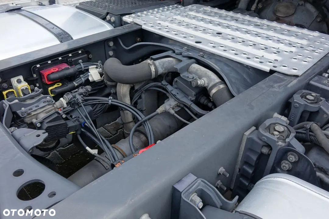 Scania S500 EURO 6 / STANDARD / AUTOMAT / RETARDER / NAVI / LODÓWKA / FULL LED / KLIMA POSTOJOWA / 2 ZBIORNIKI - 26