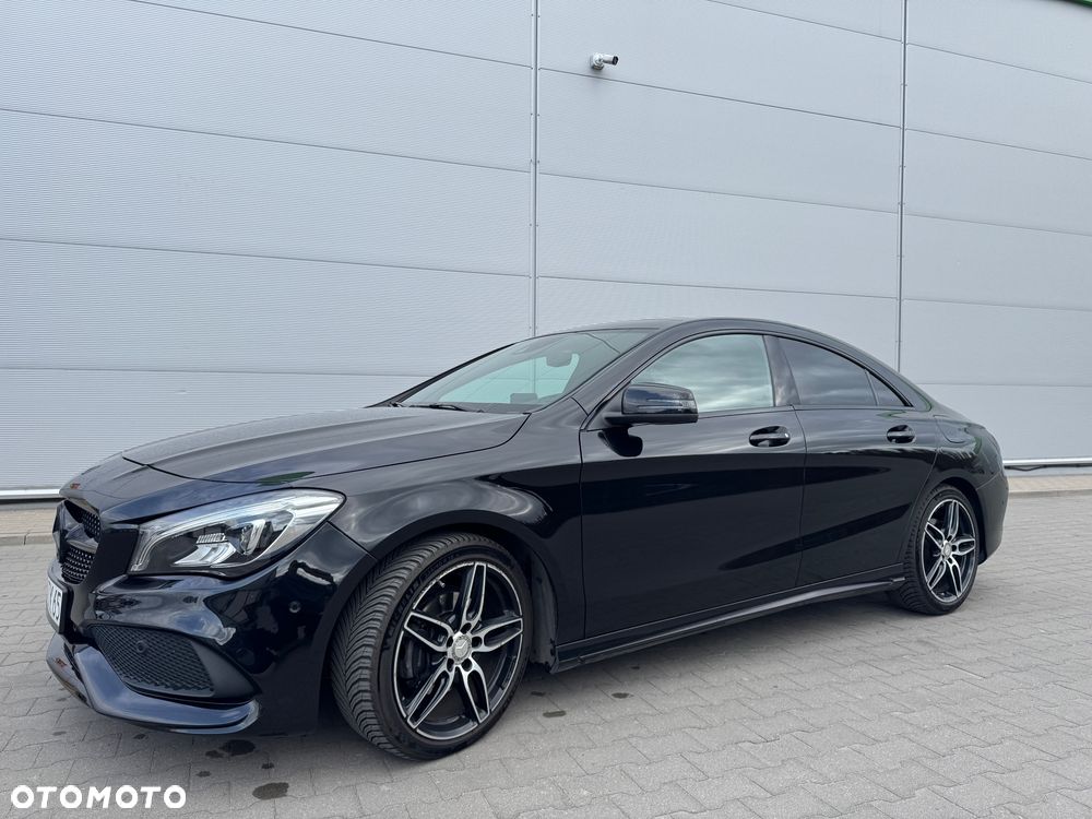 Mercedes-Benz CLA 200 7G-DCT AMG Line - 1