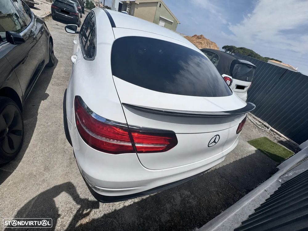 Mercedes-Benz GLC 220 d 4Matic 9G-TRONIC AMG Line - 4