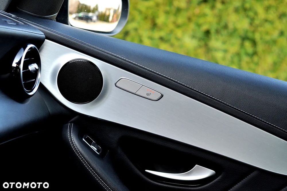 Mercedes-Benz GLC 220 d 4Matic 9G-TRONIC AMG Line Advanced - 30