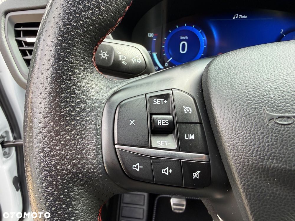 Ford Kuga 2.0 EcoBlue Hybrid ST-LINE X - 29