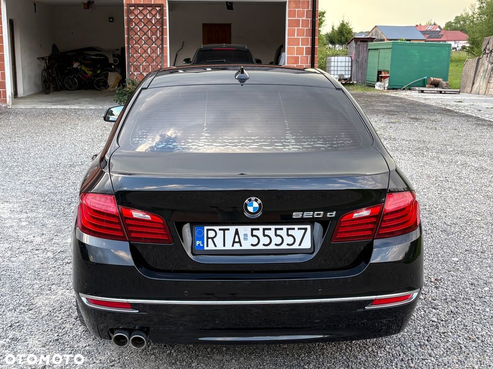 BMW Seria 5 520d Luxury Line - 6