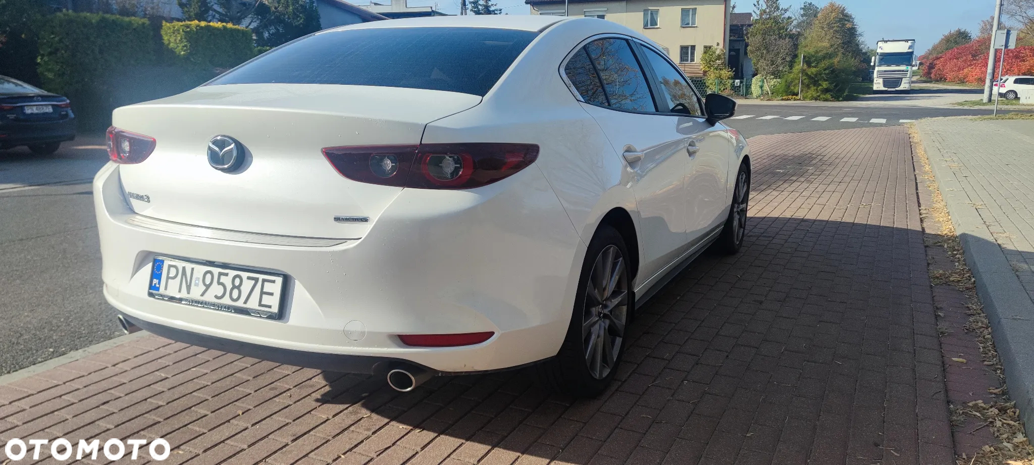 Mazda 3 - 8