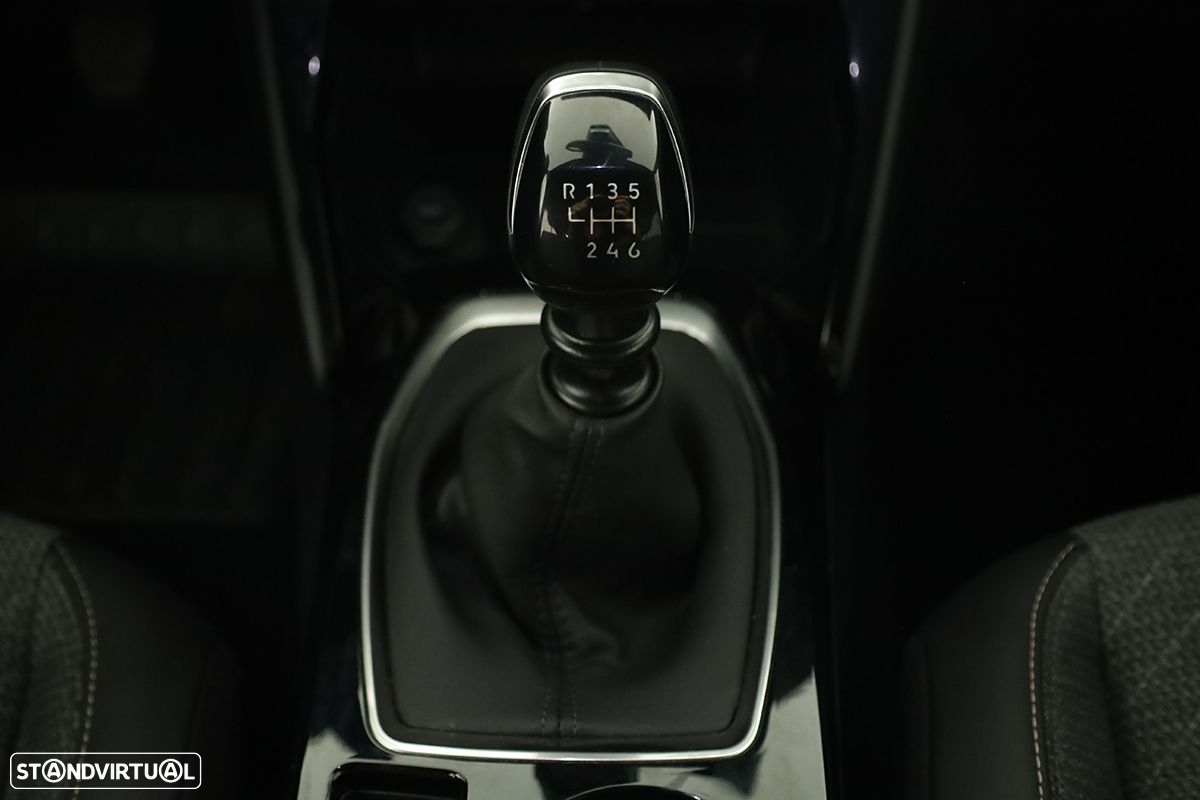 Peugeot 2008 1.2 PureTech Allure - 13