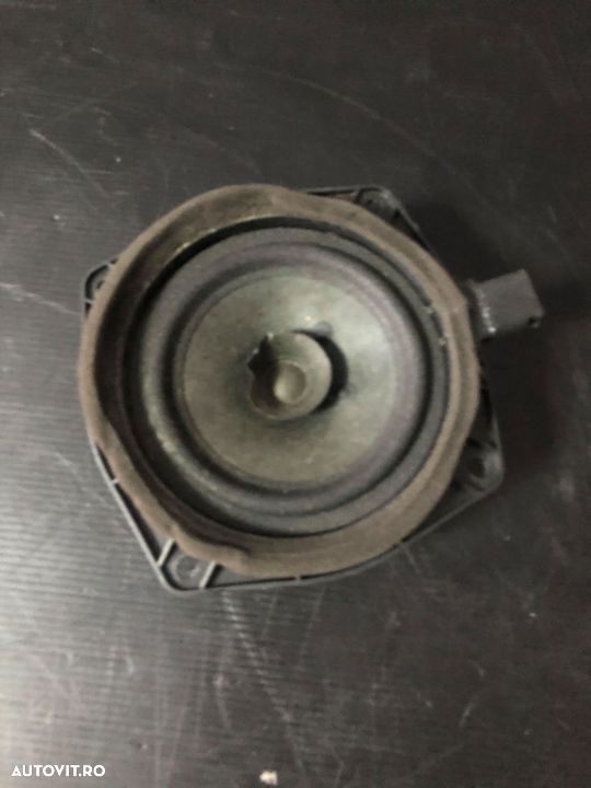 boxa auto dreapta fata mitsubishi  colt - 1