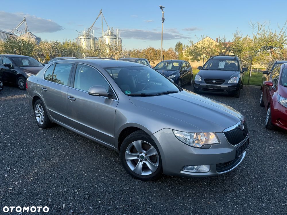Skoda Superb 1.4 TSI Exclusive - 1