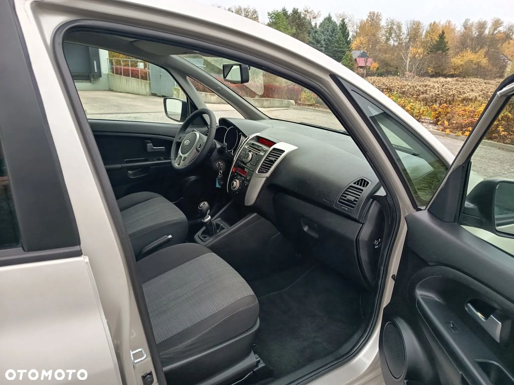 Kia Venga 1.6 CVVT ISG Spirit - 16