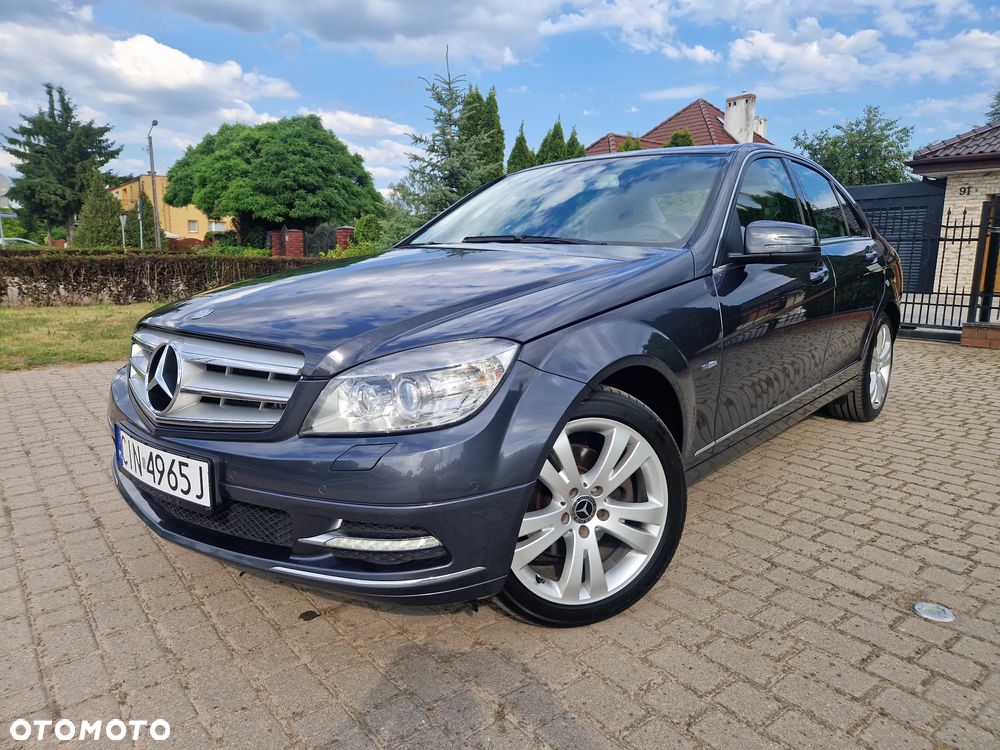 Mercedes-Benz Klasa C 250 CDI 4Matic 7G-TRONIC Avantgarde Edition - 1