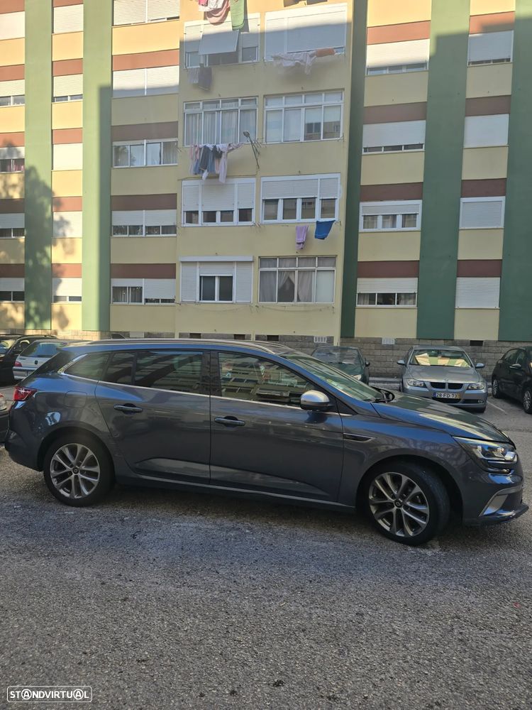Renault Mégane Sport Tourer 1.5 dCi GT Line - 4